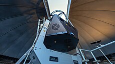 Instalace největšího dalekohledu na Moravě, který je umístěný na Hvězdárně a...