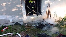 Na Zlínsku hořely baterie fotovoltaické elektrárny v rodinném domě. (3. června...