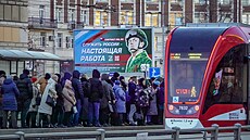 Náborový plakát v ulicích Petrohradu (21. března 2023)
