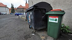 V chebských ulicích se objevily zelené nádoby na odevzdání oleje a tuk� z...