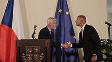 Prezidenttí rivalové Petr Pavel a Andrej Babi jednali spolu s premiérem...