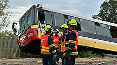 V Litvínově havaroval autobus. Deset lidí se zranilo lehce, jeden člověk vážně. | na serveru Lidovky.cz | aktuální zprávy