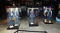 D�íny � to byl Tuzex, bony a veksláci