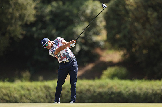 Golfista Rickie Fowler bhem 2. kola majoru US Open v Los Angeles.