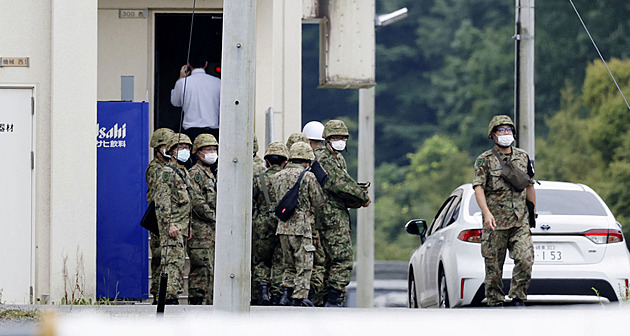 Japonský voják na cvičišti zastřelil kolegu, další dva zranil