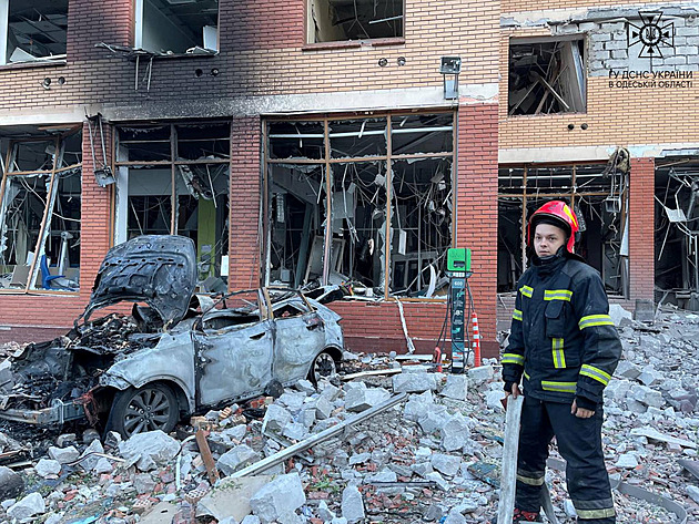 Rusové zaútočili na Oděsu a Mykolajiv. A tvrdí, že zmařilo útok na Krym