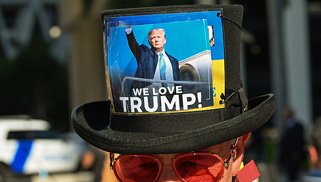 Trump si za to může sám. Vědomě selhal, u jiných šlo o nepozornost či lajdáctví
