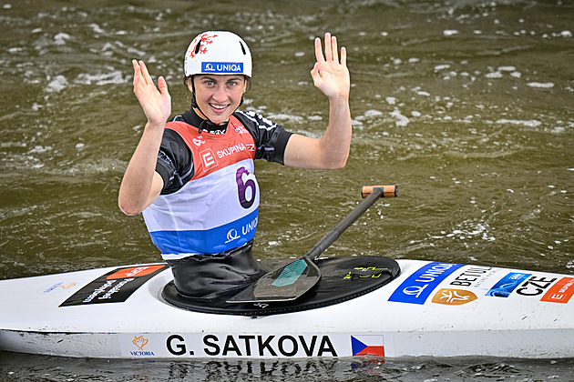 Zazpívala si Prodavače a jela na stupně vítězů. Jak ze Satkové vyrůstá hvězda