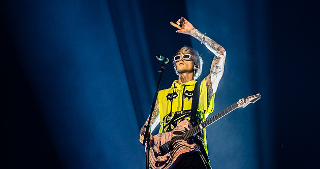 OBRAZEM: Hollywoodský den na Rock for People vyvrcholil dronovou show