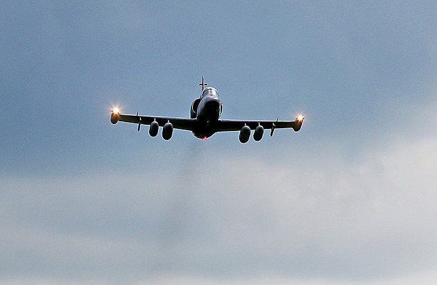 Armáda letouny L-159 postrádat nemůže. Šance na prodej byla jindy, míní expert