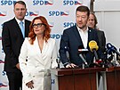 Pedseda opoziního hnutí SPD Tomio Okamura a éfka neparlamentní Trikolóry...