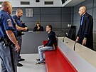 Daniel Haberland u Krajsk�ho soudu v Olomouci �el� obvin�n� z vra�dy sv�ho...
