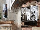 Interiér kostela Nejsvtjí trojice v Zahoanech na Litomicku (erven 2023)