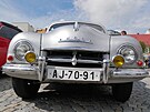 Manelé imekovi pijeli na árskou osmiku se kodou 1201 Sedan z roku 1957.