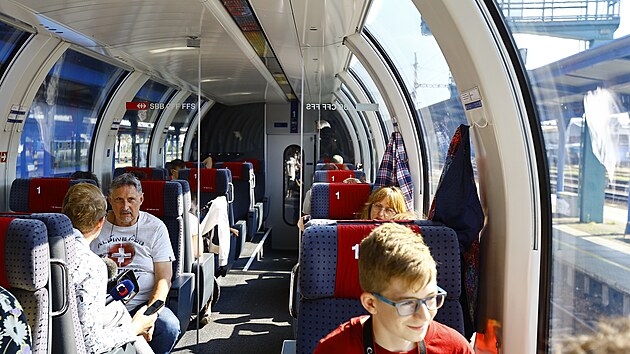 Na Morav poprv jel vcarsk panoramatick vlak. (11. ervna 2023)