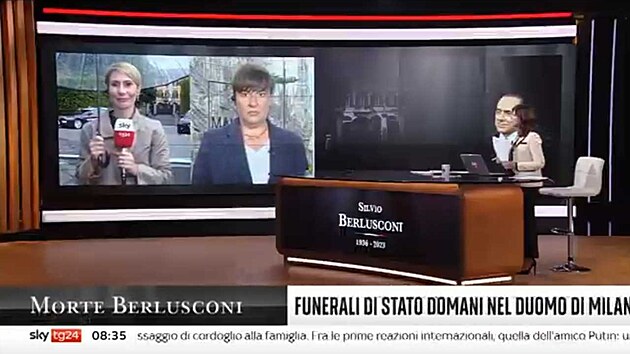 Italsk televize Sky TG24 se po smrti expremira Silvia Berlusconiho pebarvila do ern. (13. ervna 2023)