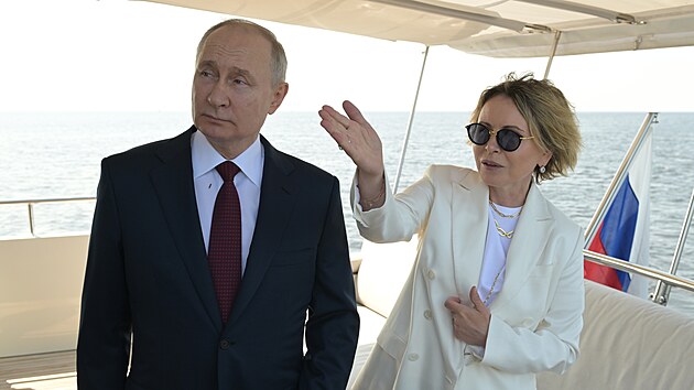 Delegace veden jihoafrickm prezidentem Cyrilem Ramaphosou se s Putinem sela v Petrohradu. (17. ervna 2023)