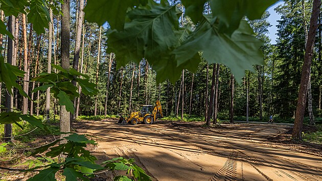 P��pravy p��rodn�ho b�eck�ho okruhu v hradeck�ch les�ch