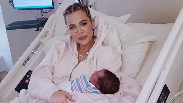 Khloe Kardashianov se synem Tatumem