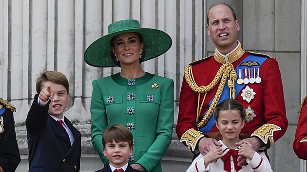 Princ George, princezna Kate, princ Louis, princ William a princezna Charlotte na oslavch Trooping the Colour (Londn, 17. ervna 2023)
