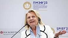 Rakouská exministryn zahranií Karin Kneisslová na Petrohradském ekonomickém...