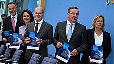 N�mecká vláda p�edstavila novou obrannou koncepci. (14. �ervna 2023)