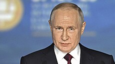 Ruský prezident Vladimir Putin hovoří na mezinárodním ekonomickém fóru v...