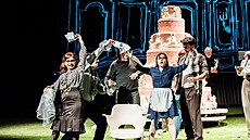 Scéna z inscenace Mozartovy opery Figarova svatba v pra�ském Stavovském divadle