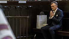 Pra�ský M�stský soud rozhodl, �e n�kdej�í mana�er Antonín Kolá�ek je vinen v...