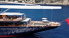 Superjachta Koru amerického podnikatele Jeffa Bezose ve �pan�lsku (17. kv�tna...