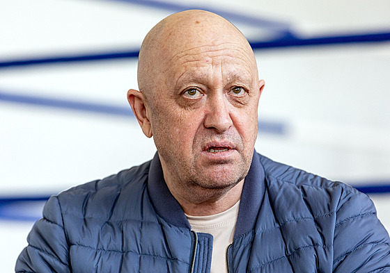 Jevgenij Prigoin na setkání s novinái ve Vladivostoku (31. kvtna 2023)