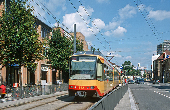 Vlakotramvaj v nmeckém Heilbronnu (1. ledna 2022)