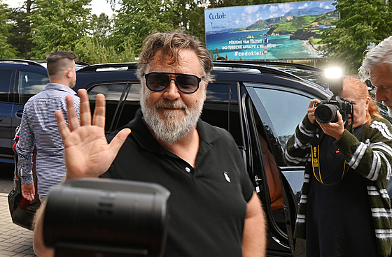 První z hvzdných host filmového festivalu, herec Russell Crowe, picestoval...