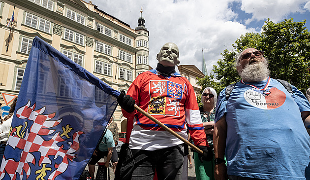 I protektorát měl ochrannou smlouvu s Hitlerem, přirovnal Foldyna dohodu s USA