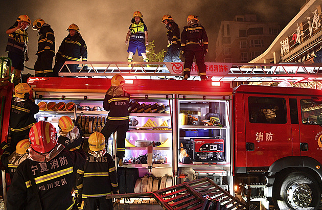 V restauraci na severozápadě Číny vybouchl plyn. Zahynulo 31 lidí