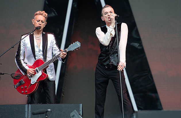 Depeche Mode naživo jsou opět strhující, smířila je smrt, dočkali se chvály