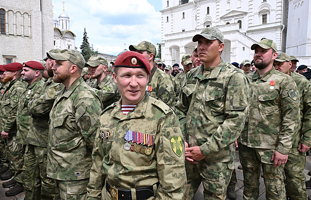 Kdo na frontě velel wagnerovcům? Podle Putina to nebyl Prigožin, ale „speciál“ z Afghánistánu či Čečenska