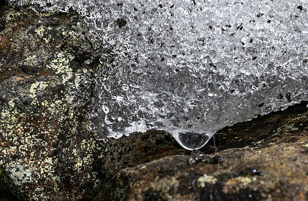 Z Mapy republiky už odtála Morava, za den se zmenší o několik centimetrů