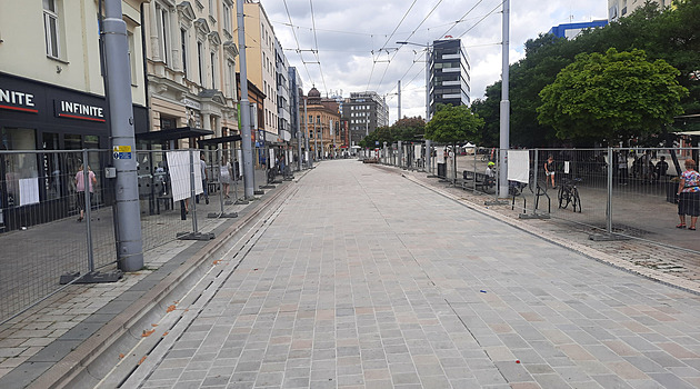 Pardubická třída Míru čeká na další opravu, soud po 11 letech nerozhodl ani o té první