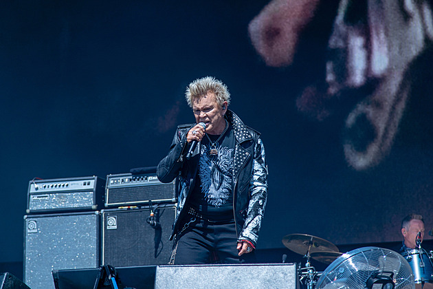 GLOSA: Guns N’ Roses na Glastonbury překvapili, torzo Sex Pistols zklamalo
