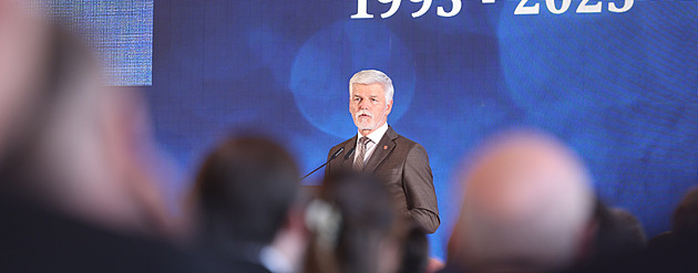 „Rozvod“ Česku a Slovensku víc prospěl, řekl prezident na ceremonii na Hradě