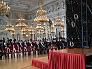 panlský sál Praského hradu ped zahájením slavnostní ceremonie ke 30. výroí...