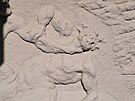 Stav reliéf po rekonstrukci (na snímku reliéf Herkules zápasí s kentaurem)