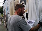 Graffiti umlec zdobí podchody a zdi portréty osobností Zlína.