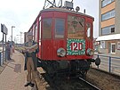 Zvl�tn� vlak veden� historick�m elektrick�m vozem Elinka ze sb�rek N�rodn�ho...