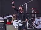 Foo Fighters bhem páteního vystoupení na Glastonbury (23. ervna 2023)