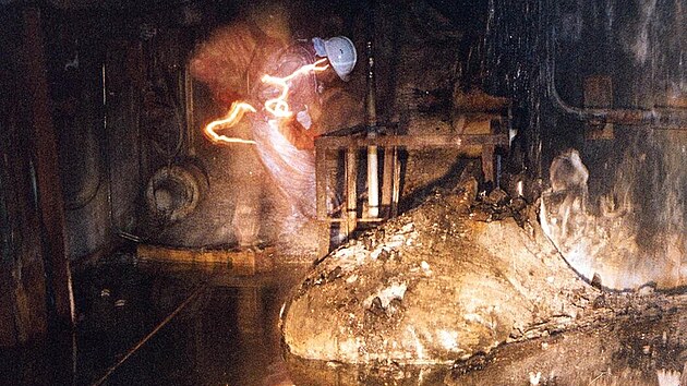 Artur Kornějev u Sloní nohy v Černobylu. Unikátní snímky z následků havárie a...