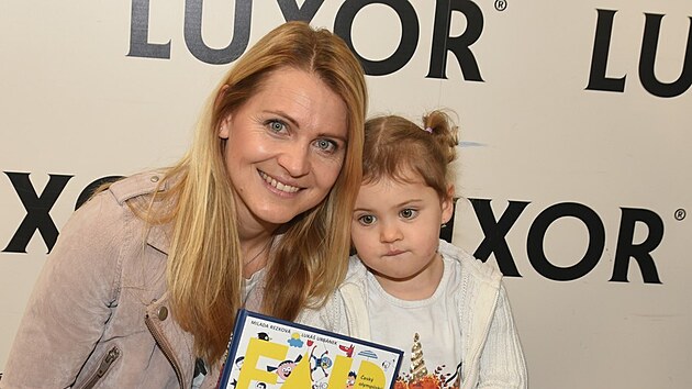 Lucie �af��ov� s dcerou Leont�nkou