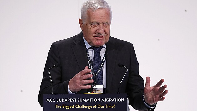 Na summitu o migraci podanm kontroverzn soukromou kol enil Viktor Orbn, ale i Vclav Klaus  (23. bezna 2019)