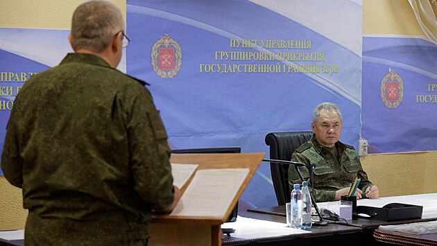 Rusk ministr obrany Sergej ojgu navtvil rusk vojky bojujc na Ukrajin, informoval jeho resort. (26. ervna 2023)